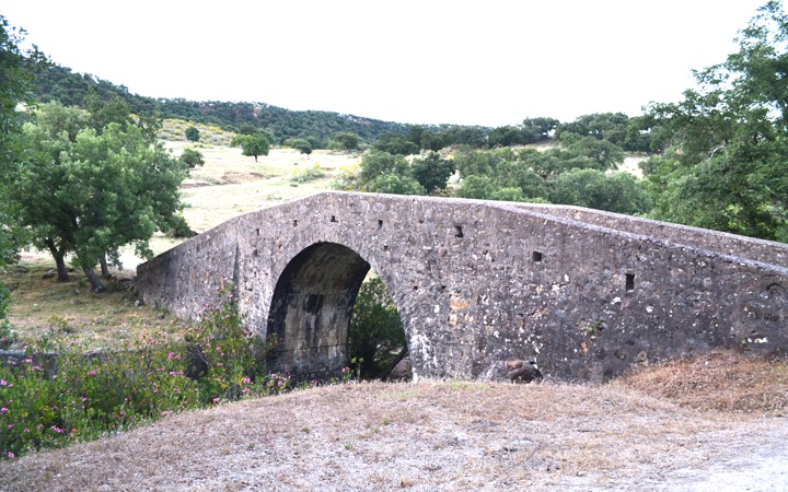 'La Puente'