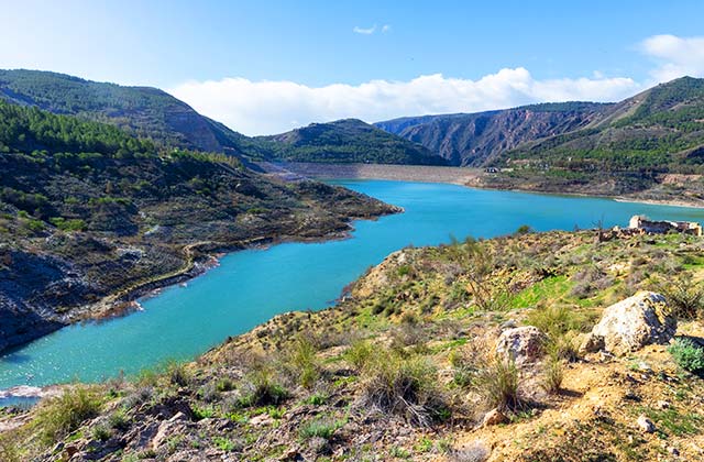 Embalse de Benínar