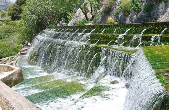 Fuente de los 100 caños Villanueva del Trabuco