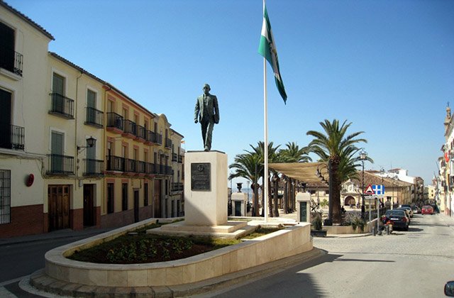 Blas Infante, Statue auf Archidona. Photo: javisiles.blogspot.com