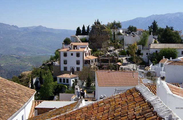 Ruta de la Pasa - Comares. Fotografía: tablemountaincomares.com