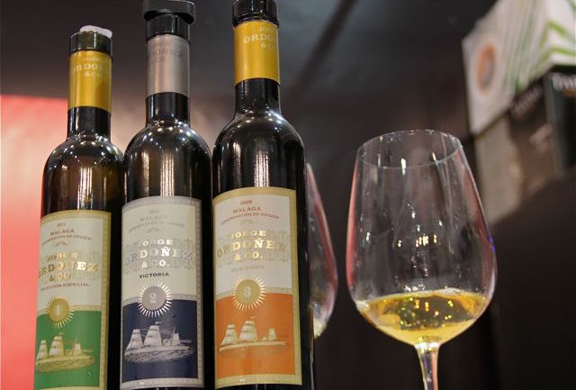 Best Andalucian wines: Vino Victoria Nº 2. Fotografía de www.estebancapdevila.com