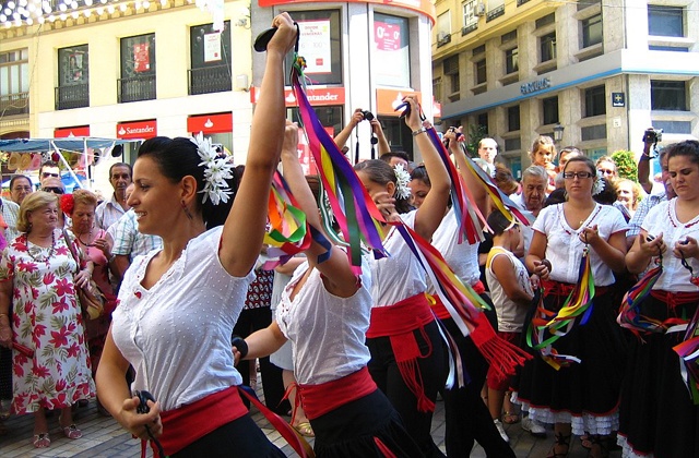The ‘zambombás’: the most genuine party of Andalusian folklore: Verdiales de Málaga