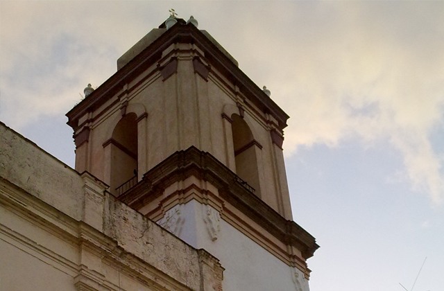 Torre barroca del convento de los Trinitarios
