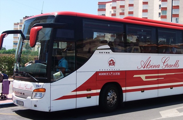 Torrox Costa: 5 façons d’arriver au “Meilleur Climat d’Europe”: Autobus