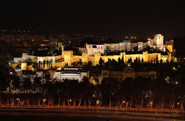 5 lieux magiques à Malaga pour dire “je t’aime”: Alcazaba
