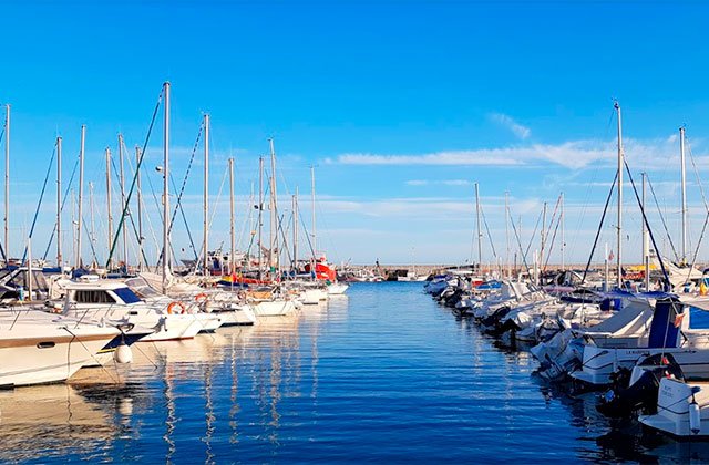 puerto deportivo la Caleta, Vélez Málaga