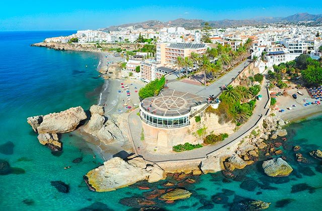 Die besten Panoramen von Andalusien El Balcón de Europa, Nerja (Málaga)