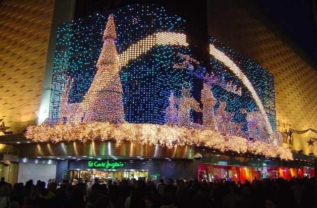 christmas shoppint in Malaga - Corte Inglés