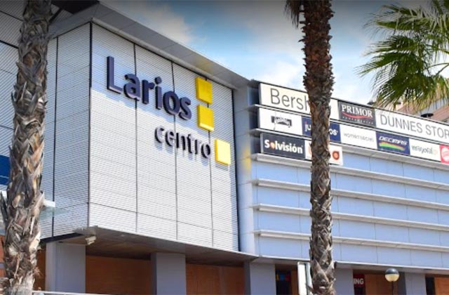 Shopping in Malaga - Centro Comercial Larios
