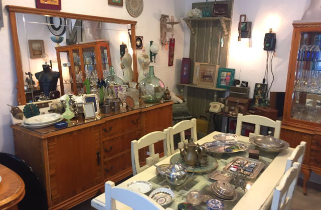 Shopping in Malaga - Bless This Mess Vintage