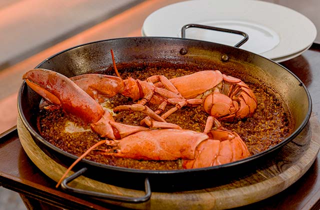 Paella de homard