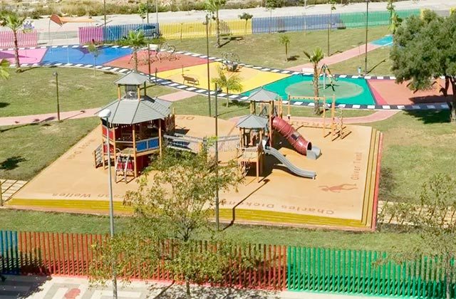 Parque Infantil Multiaventura Málaga Soho, precios y reservas 2024