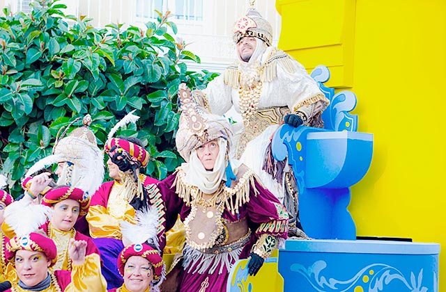 Cabalgata de los Reyes Magos - Crédito editorial: Q77photo / Shutterstock.com