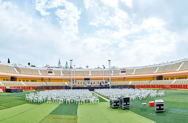  Plaza de Toros Estepona - Crédito editorial: Robalito / Shutterstock.com