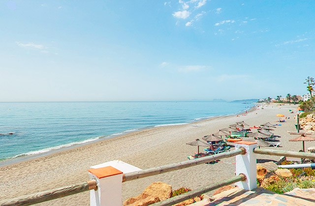 Playa de Costa Natura, Estepona