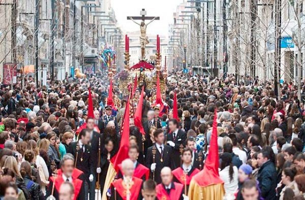 Easter Week processions in Andalucia, Easter Week celebrations