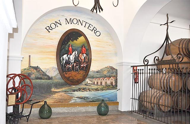 Bodega Ron Montero.