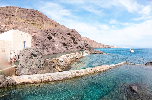 Esclusas de las salinas de Cabo de Gata-Níjar