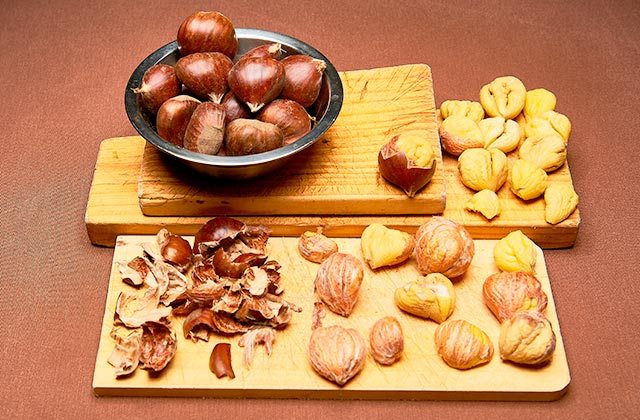 How to peel chestnuts