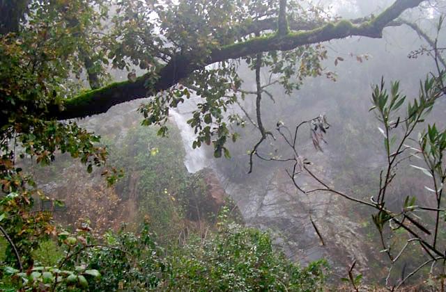 Cascada de Santa Ana la Real, (Huelva)