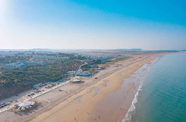 Beaches in Andalucia - La Fontanilla beach, Conil