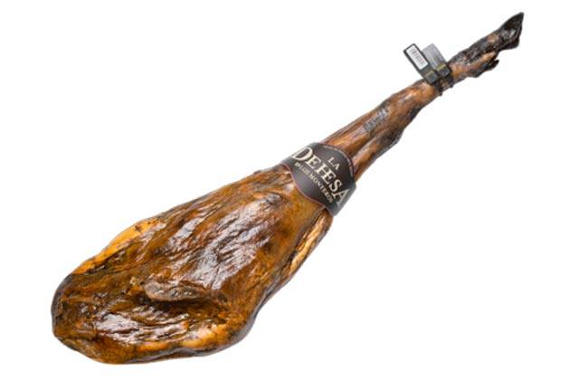 local products - Jamón 100% ibérico Dehesa de los Monteros - crédito dehesamonteros.com