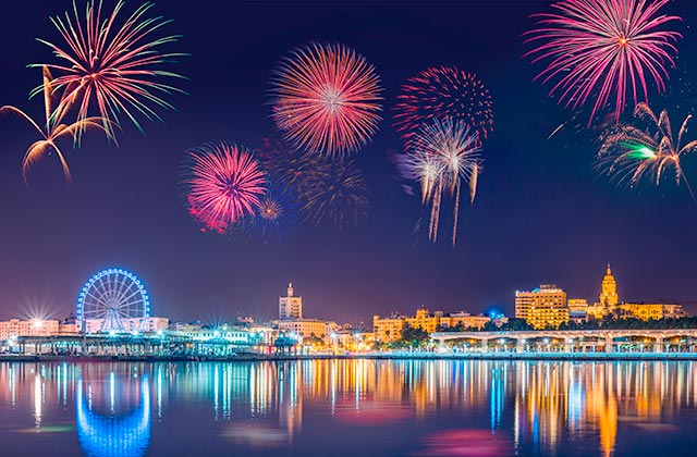 Fuegos artificiales de Año Nuevo Málaga