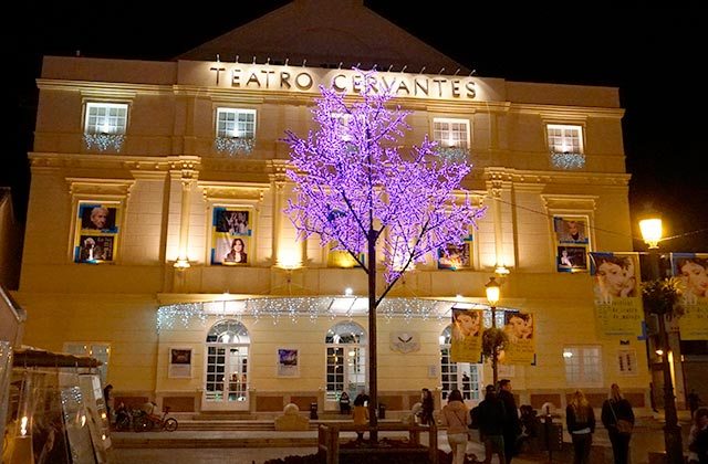 Teatro Cervantes - Crédito: Kerry Ruffner / Shutterstock.com