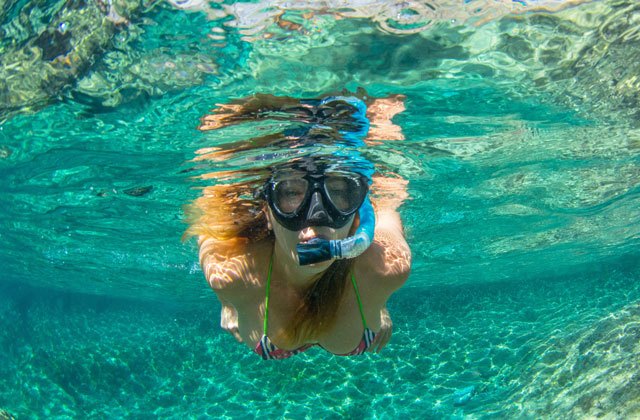 Bucear yo hacer snorkel en Andalucía