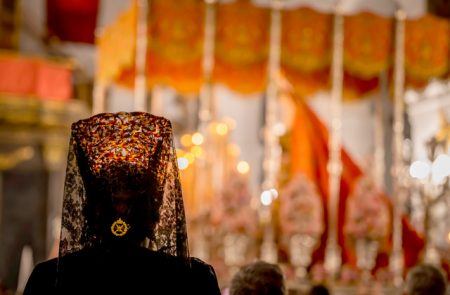 Procesiones y saetas - Semana Santa en Andalucía